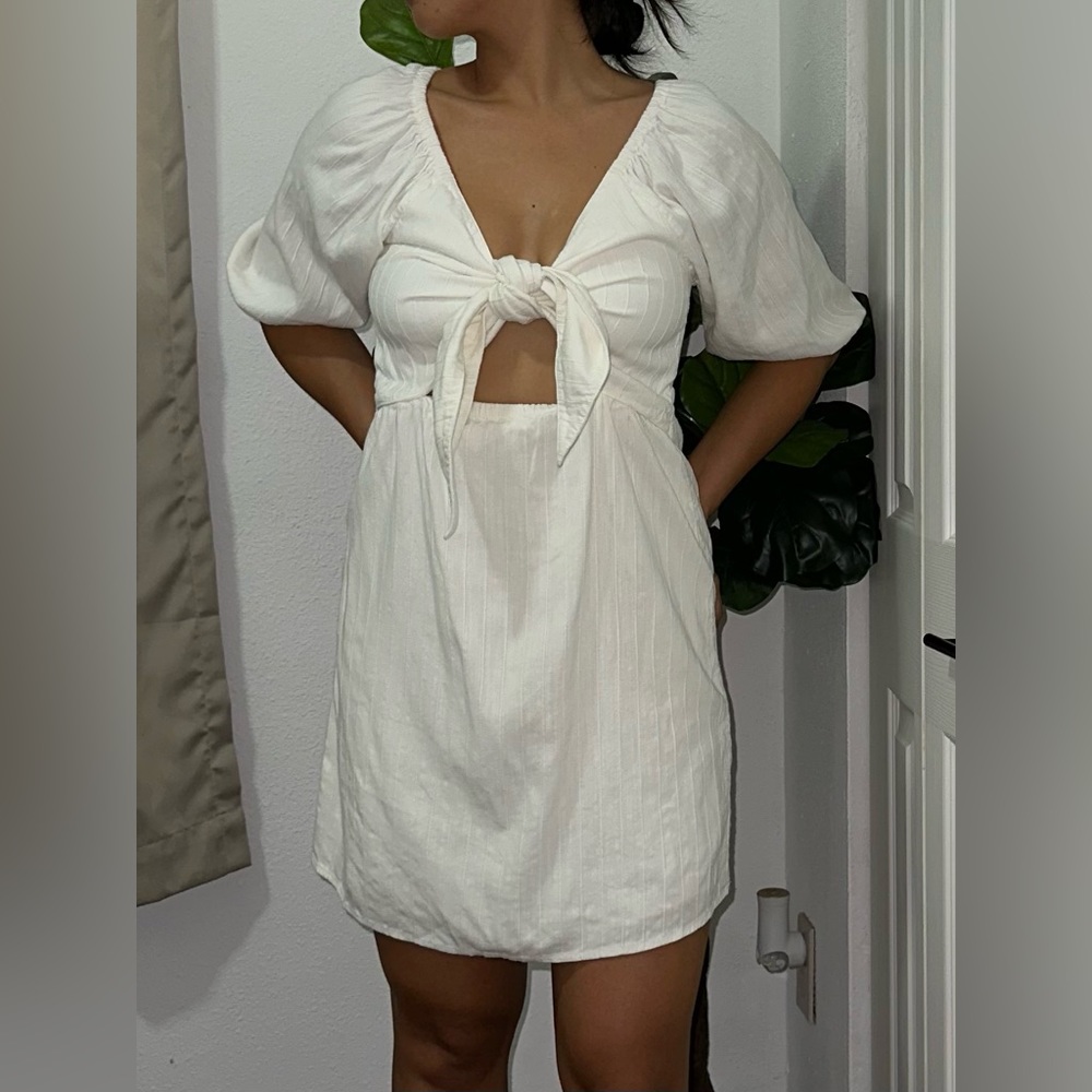 Billabong White Tie-Front Dress